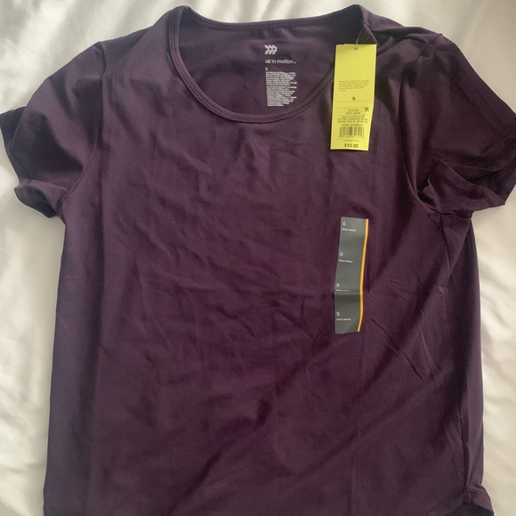 NWT WORKOUT SHIRT - Picture 1 of 3